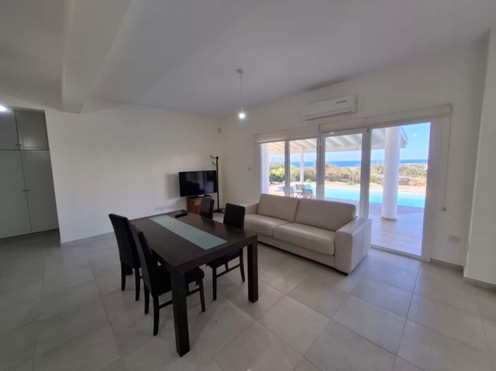 Image No.7-3 Bed Villa for sale