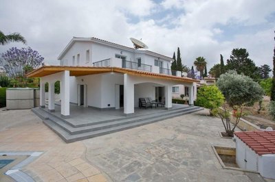 Detached Villa For Sale  in  Select Location