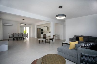 Detached Villa For Sale  in  Select Location