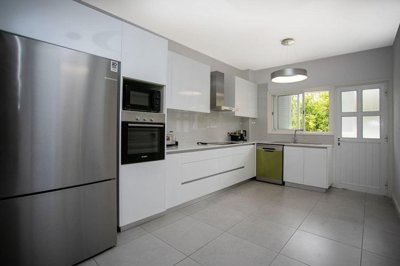 Detached Villa For Sale  in  Select Location