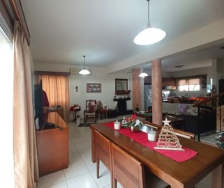 Detached Villa For Sale  in  Select Location