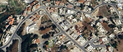 Bungalow For Sale  in  Chlorakas