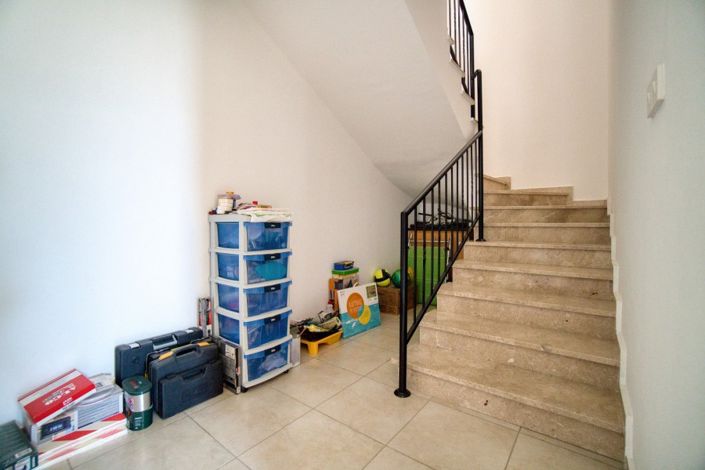 Image No.8-3 Bed Villa for sale