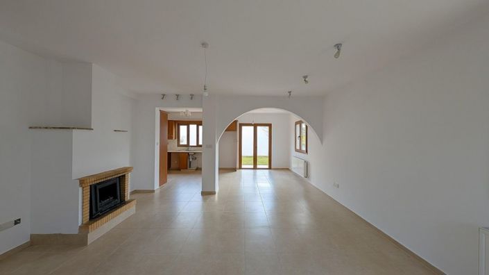 Image No.9-3 Bed Villa for sale