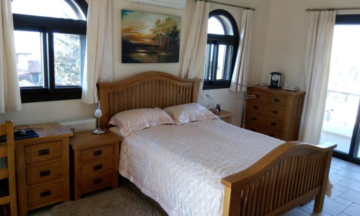 Image No.5-3 Bed Villa for sale