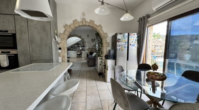 Detached Villa For Sale  in  Mesogi