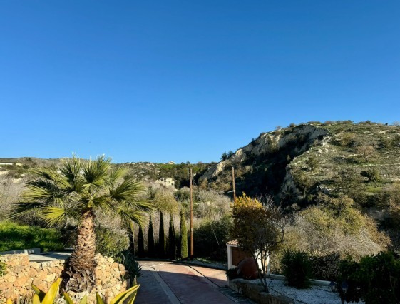 Image No.3-4 Bed Villa for sale