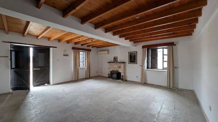 Image No.10-4 Bed Villa for sale