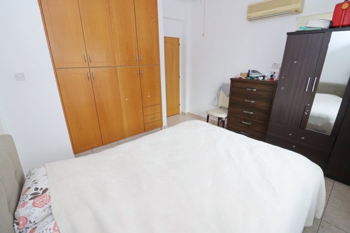 Image No.10-2 Bed Apartment for sale