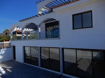 Detached Villa For Sale  in  Peyia Village