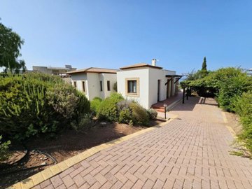 Detached Villa For Sale  in  Aphrodite Hills Golf Resort