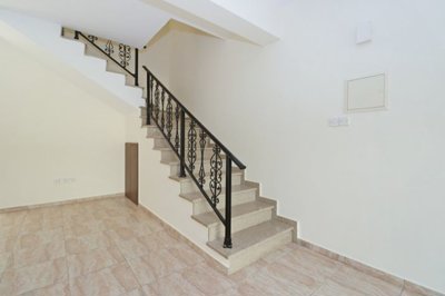 Town House For Sale  in  Anavargos