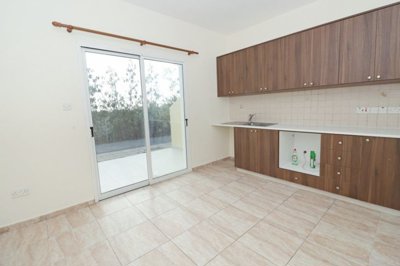 Town House For Sale  in  Anavargos