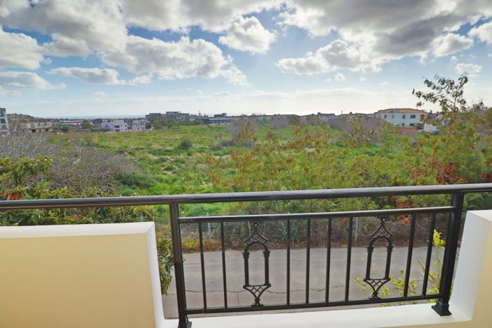 Image No.5-2 Bed Townhouse for sale