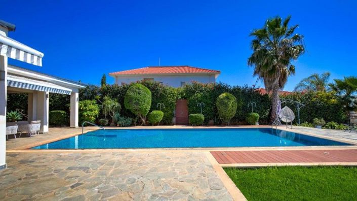 Image No.4-6 Bed Villa for sale