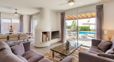 Detached Villa For Sale  in  Select Location