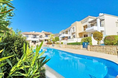 Town House For Sale  in  Peyia Village