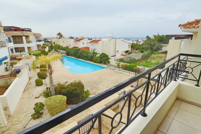 Image No.4-2 Bed Townhouse for sale