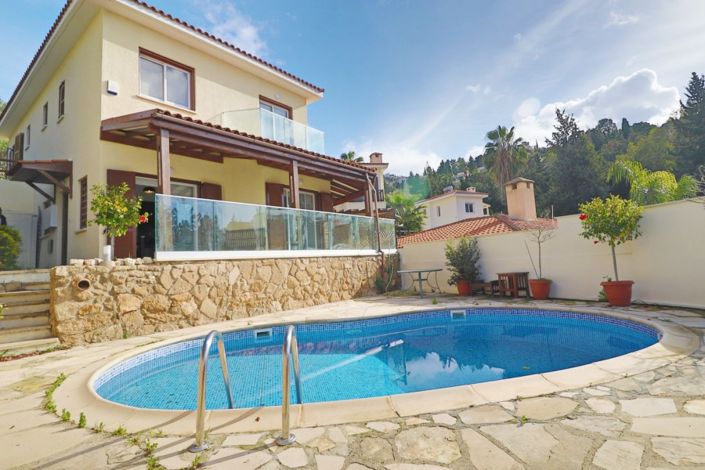 Image No.3-3 Bed Villa for sale