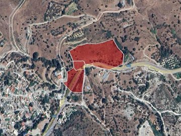Field - Kelokedara, Paphos
