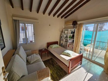 Detached Villa For Sale  in  Peyia Village