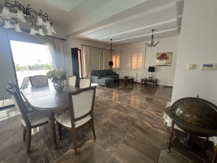 Image No.6-3 Bed Villa for sale