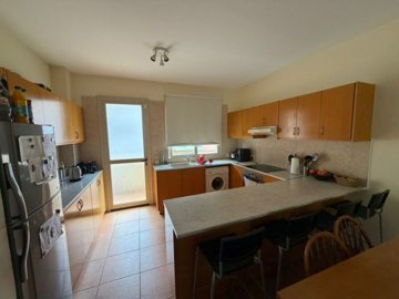 Apartment For Sale  in  Universal Area