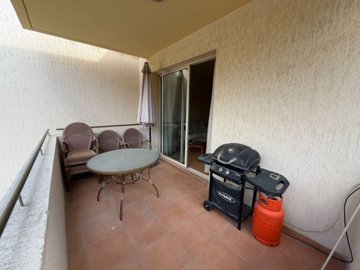 Apartment For Sale  in  Universal Area