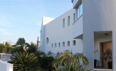 Detached Villa For Sale  in  Select Location