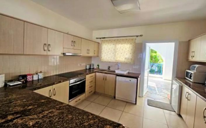 Image No.5-7 Bed Villa for sale