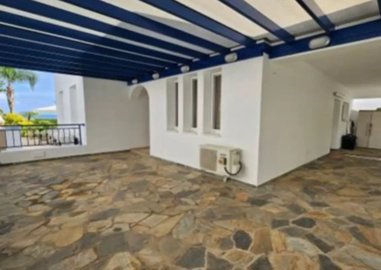 Detached Villa For Sale  in  Neo Chorio