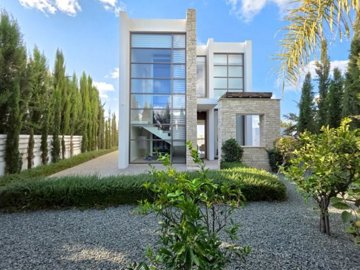 Detached Villa For Sale  in  Select Location