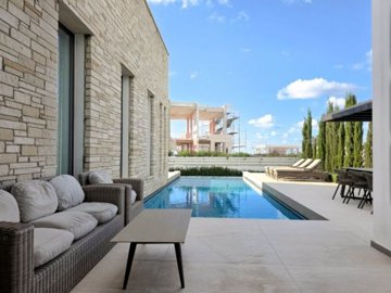 Detached Villa For Sale  in  Select Location