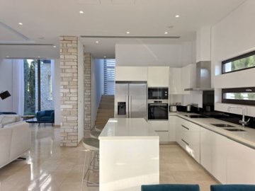 Detached Villa For Sale  in  Select Location