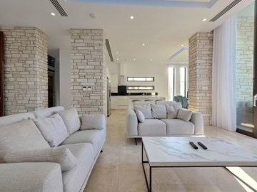 Detached Villa For Sale  in  Select Location