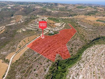Field - Pano Arodes, Paphos