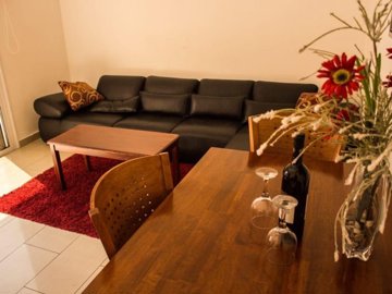 Apartment For Sale  in  Tombs of the Kings