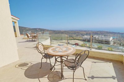 Detached Villa For Sale  in  Select Location