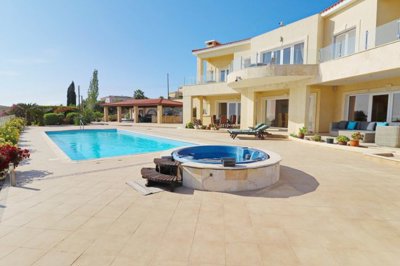 Detached Villa For Sale  in  Select Location