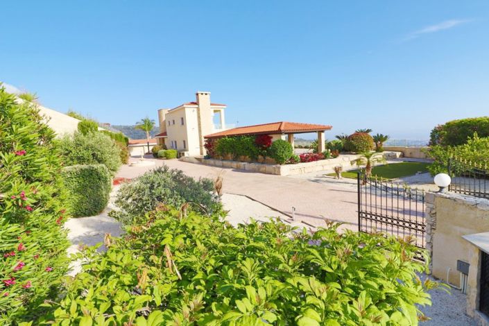 Image No.8-5 Bed Villa for sale