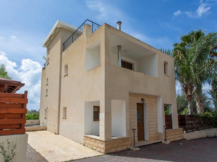 Image No.2-Villa for sale