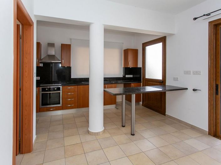 Image No.4-Villa for sale