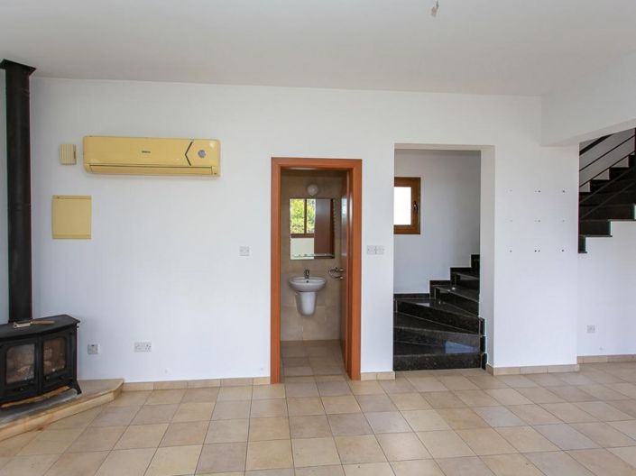 Image No.5-Villa for sale