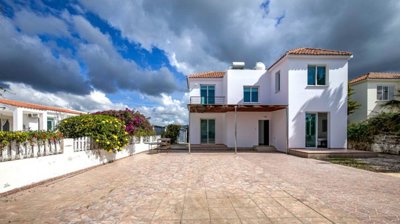 Detached Villa For Sale  in  Select Location