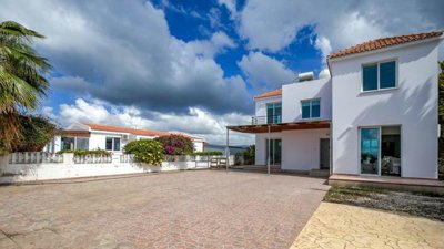 Detached Villa For Sale  in  Select Location