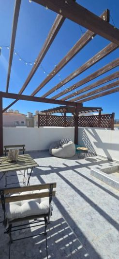 Image No.4-2 Bed Townhouse for sale