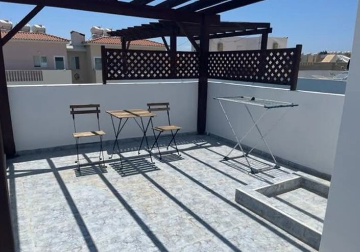 Image No.5-2 Bed Townhouse for sale