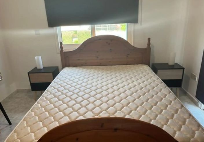 Image No.8-2 Bed Townhouse for sale