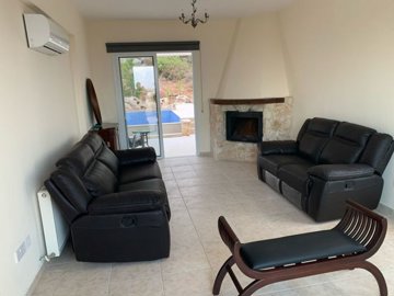 Detached Villa For Sale  in  Neo Chorio