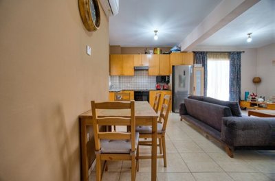 Apartment For Sale  in  Universal Area